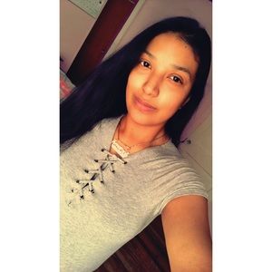 Meet your Posher, Adriana